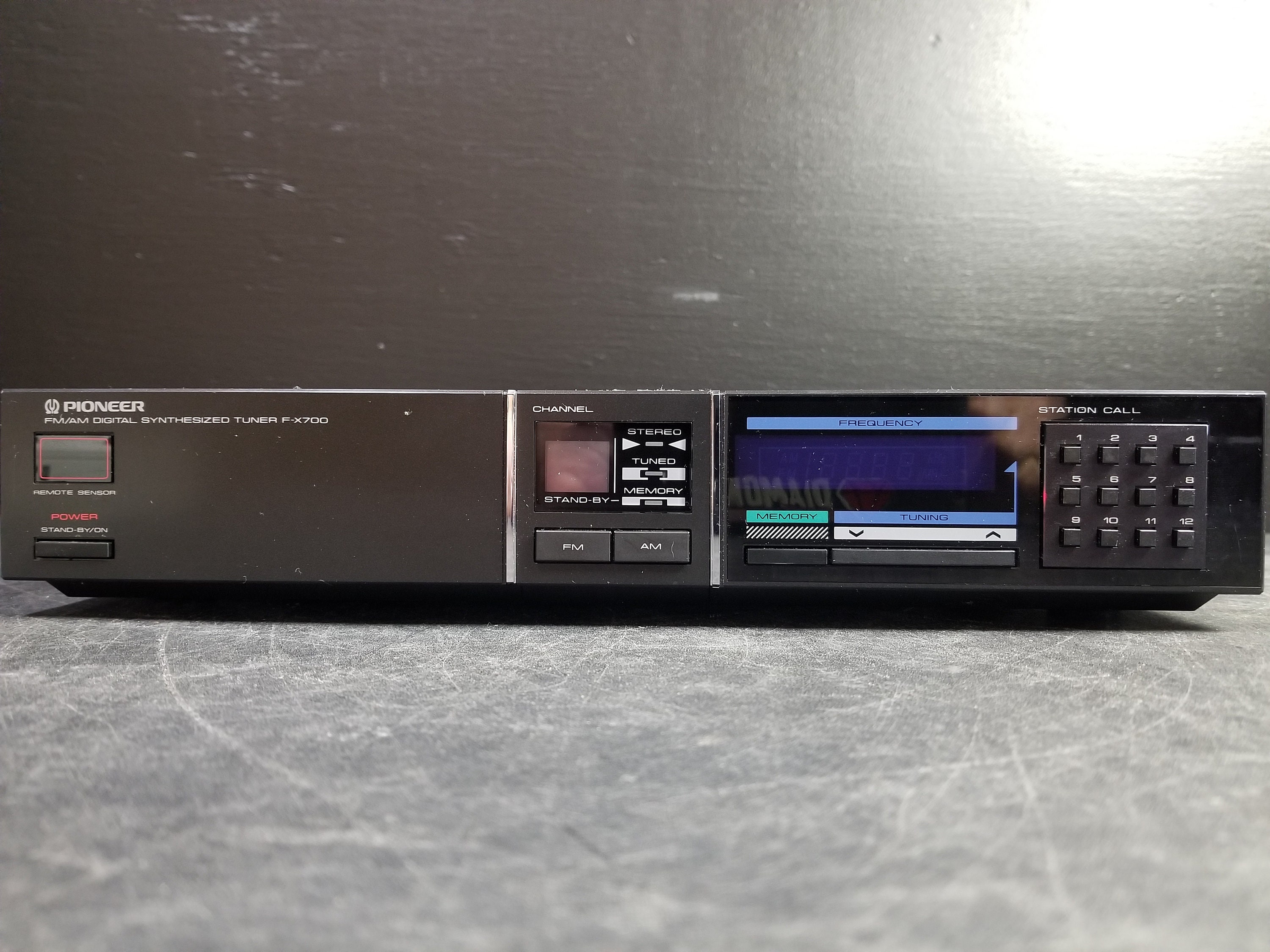 ビンテージ パイオニア FM/AM デジタルシンセサイザーチューナー F