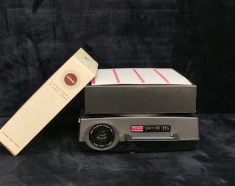 Vintage Kodak Carousel Projector B654 Model 650 - For Repair or Parts