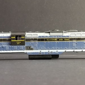 HO Scale Athearn Stream Lined Full Baggage Passenger Car baltimore & Ohio  Built up Kit 