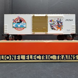 Lionel O Scale Mickey&#39;s 65th Birthday Hi-Cube Boxcar 6-19265 New Open Box