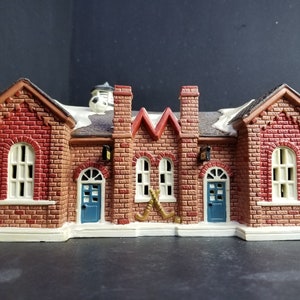 Vintage Christmas Noma Snowy Ashley Primary School Porcelain