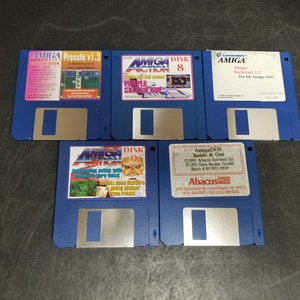 Vintage Lot of 5 Diskettes For Amiga Commodore 3.5 Floppy Untested