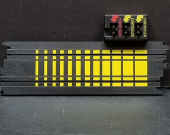 Tyco HO Scale 1 Piece 9&#39;&#39; Terminal Track #B-5832