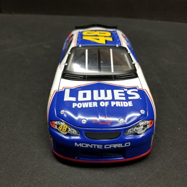 Diecast 1:24 Scale Team Caliber Jimmie Johnson #48 2002 Monte Carlo Lowe's Power of Pride NASCAR