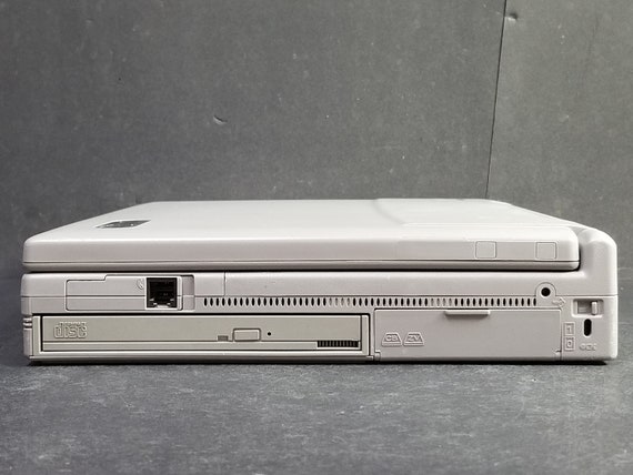 Toshiba Portable 310CDS Pentium 200MMX 1998 Vintage - Ordinateurs