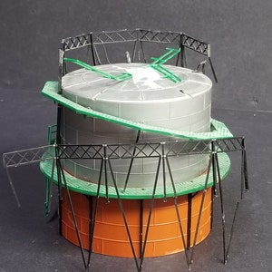 Unbranded HO Scale Grain Silo For Parts/Repair