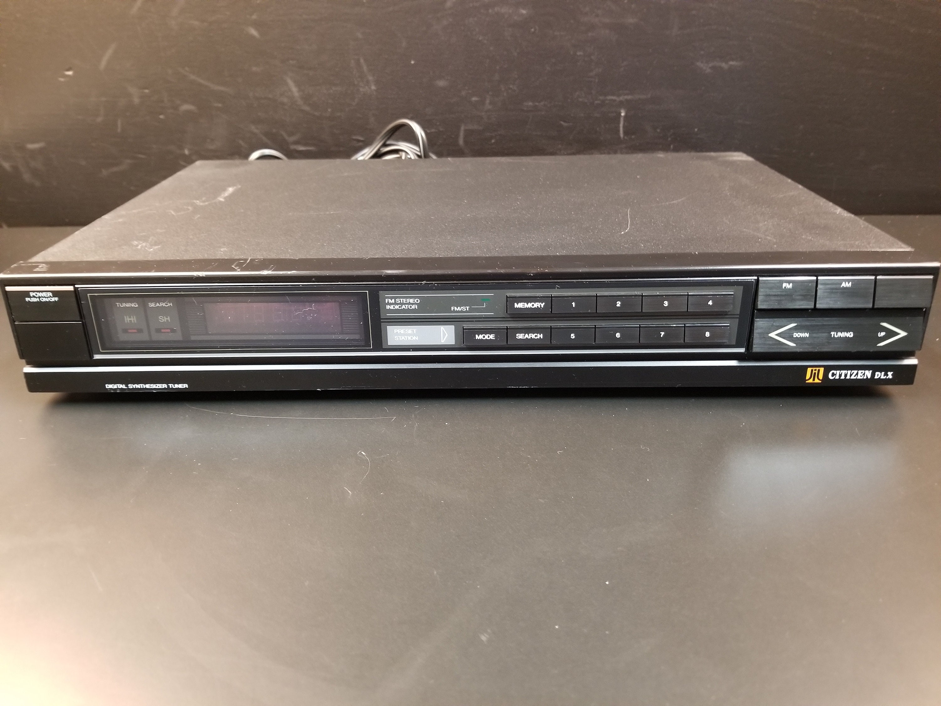 FM。 Vintage Citizen DLX JS6051 T AM FM Stereo Digital Synthesizer