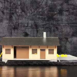 Vintage HO Scale Railroad Warehouse With Dock Assembled