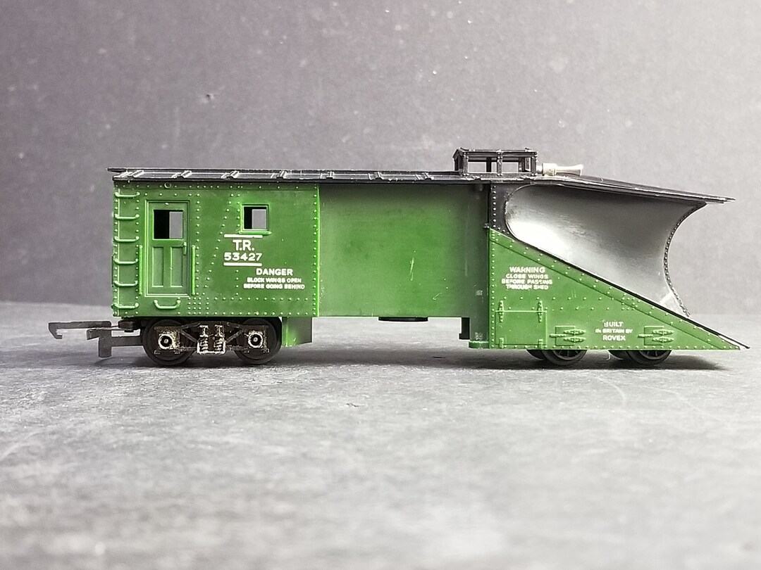 Tri-ang OO Gauge Snow Plough R 138: Train Collectors Item - Etsy