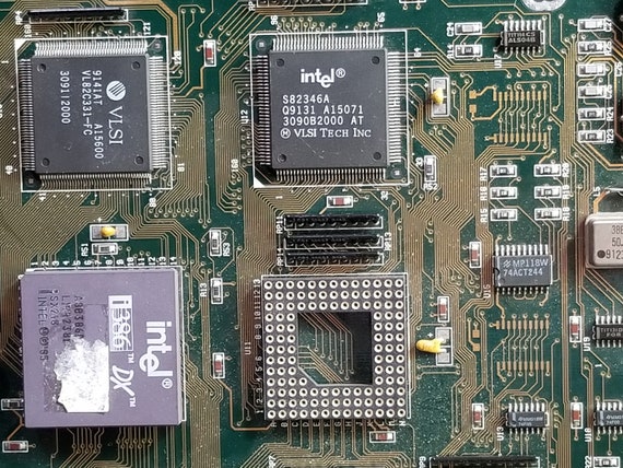 Intel i386 DX CPUセット I386 - Wikiwand