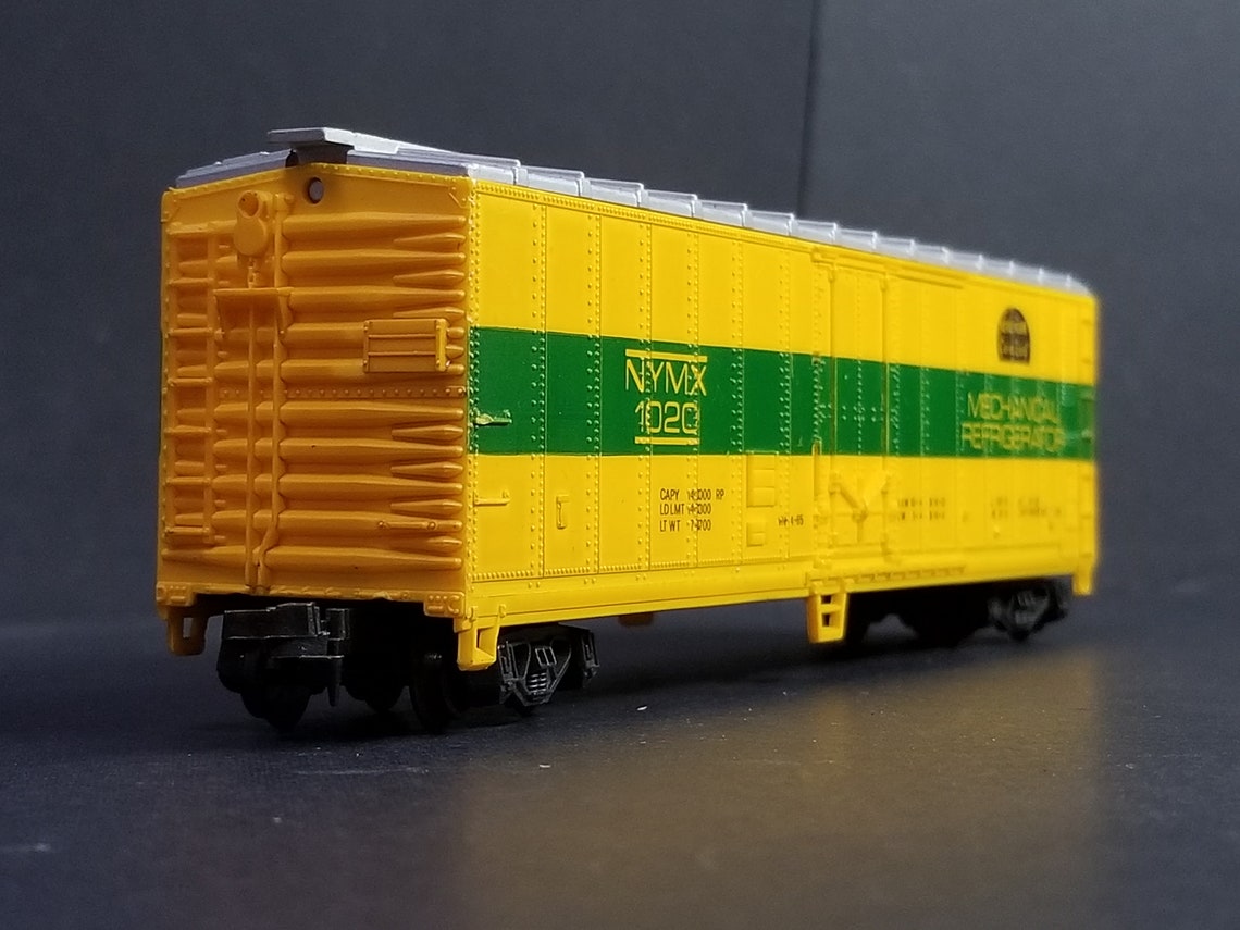 York Reefer Lima HO Scale New York Central Reefer Car: Nymx #1020 Yellow & Green - Etsy