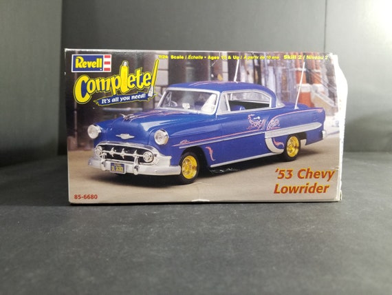 Revell 1/25 Model Kit '53 Chevy Low Rider #85-6680 New Open