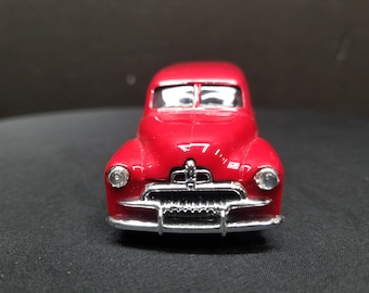 Trax 1:43 Diecast Fahrzeug Holden Royal Mail Van Rot