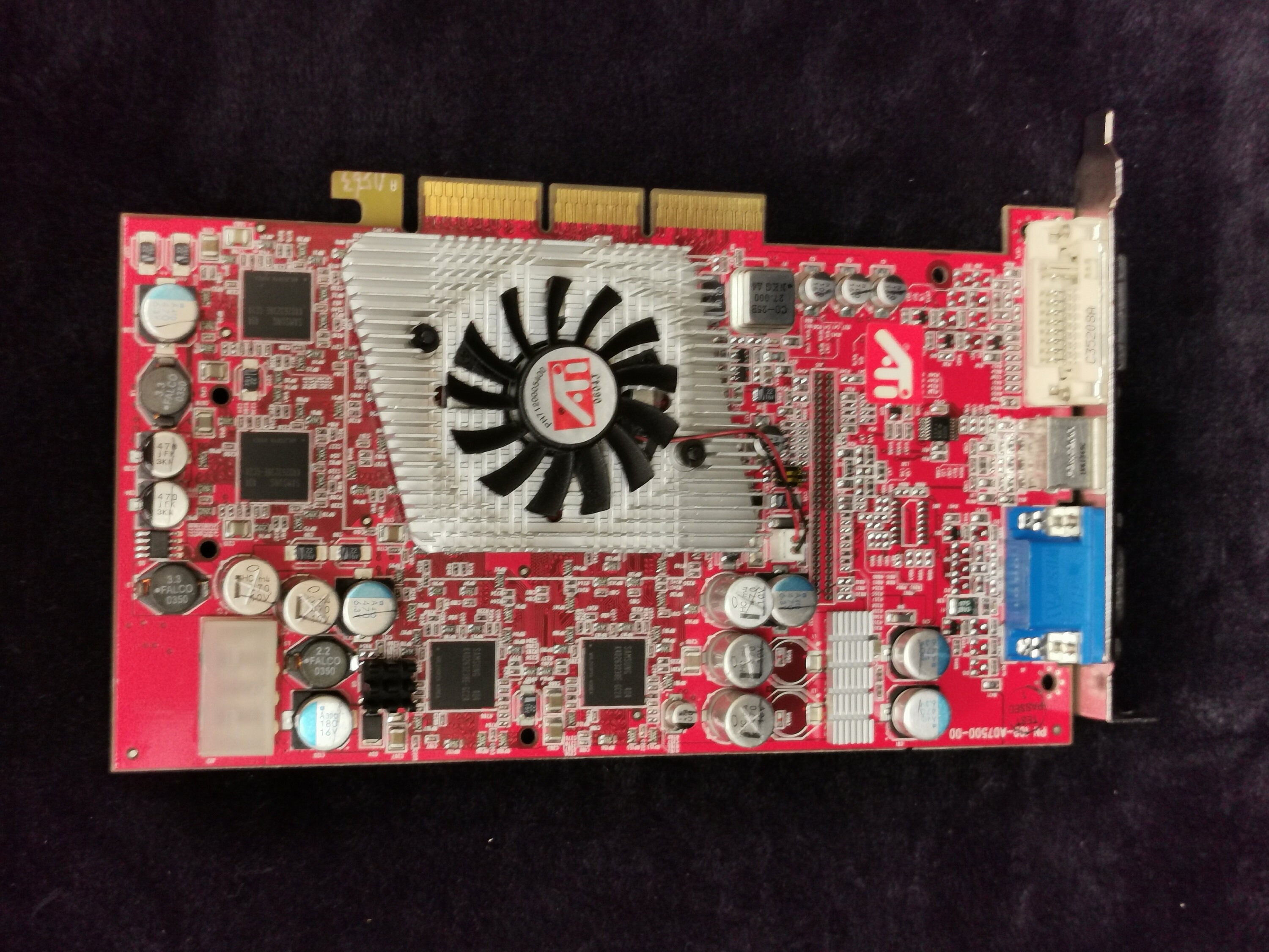 Vintage Sapphire ATI Radeon 9800 Pro 128MB DDR2 Agp 8x Videocard