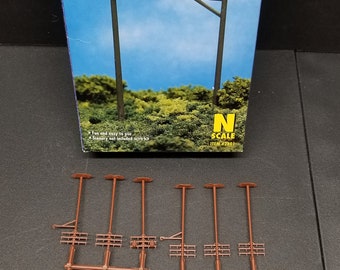 Atlas 12 Telephone Poles N Scale Building Kit #2801 New in Box