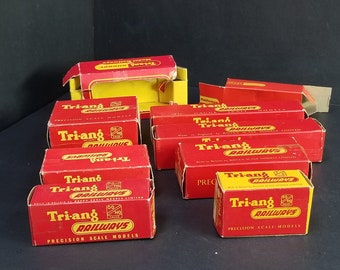 Tri-Ang OO / HO Scale Lot of Empty Boxes Hornby Railways