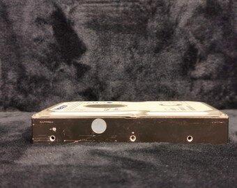 Disque Dur Interne Maxtor DiamondMax Plus 9 80Go IDE ATA/133 - Pour Pièces