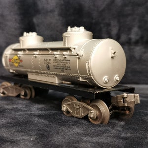 Lionel Dr. Acula Blood Tonic O Gauge Model Train Tank Car