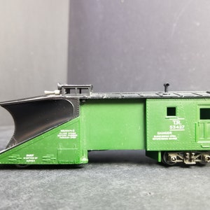 Tri-Ang OO, R 138 Snow Plough TR 53427 (GP)