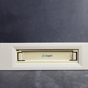 Vintage Seagate Travan STT320000A Tape Drive For Parts/Repair