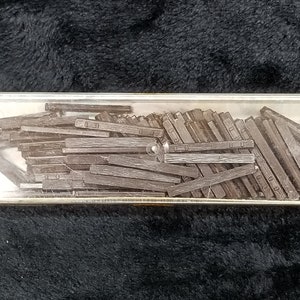 Vintage Merten HO Scale Railroad Track Ties (150 Pieces) for Trains Layout Box 933 New Old Stock