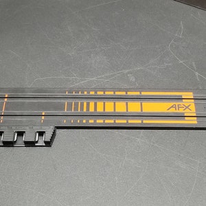Aurora Tomy HO Scale 1 Piece Slot Car 381MM 15&#39;&#39; Terminal Track #503345