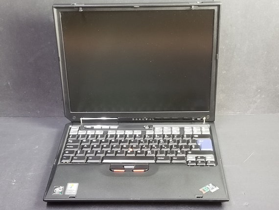 ビンテージ IBM Thinkpad タイプ 2656-E5F が Windows を起動 - Etsy 日本