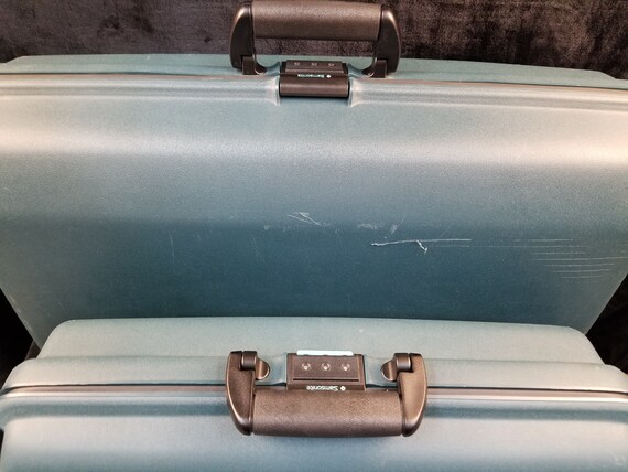 Vintage Samsonite Set of 2 Suitcases Luggage Navy… - image 4