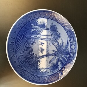 Copenhagen Porcelain Bing & Grondahl Christmas Plate In the Desert 1972