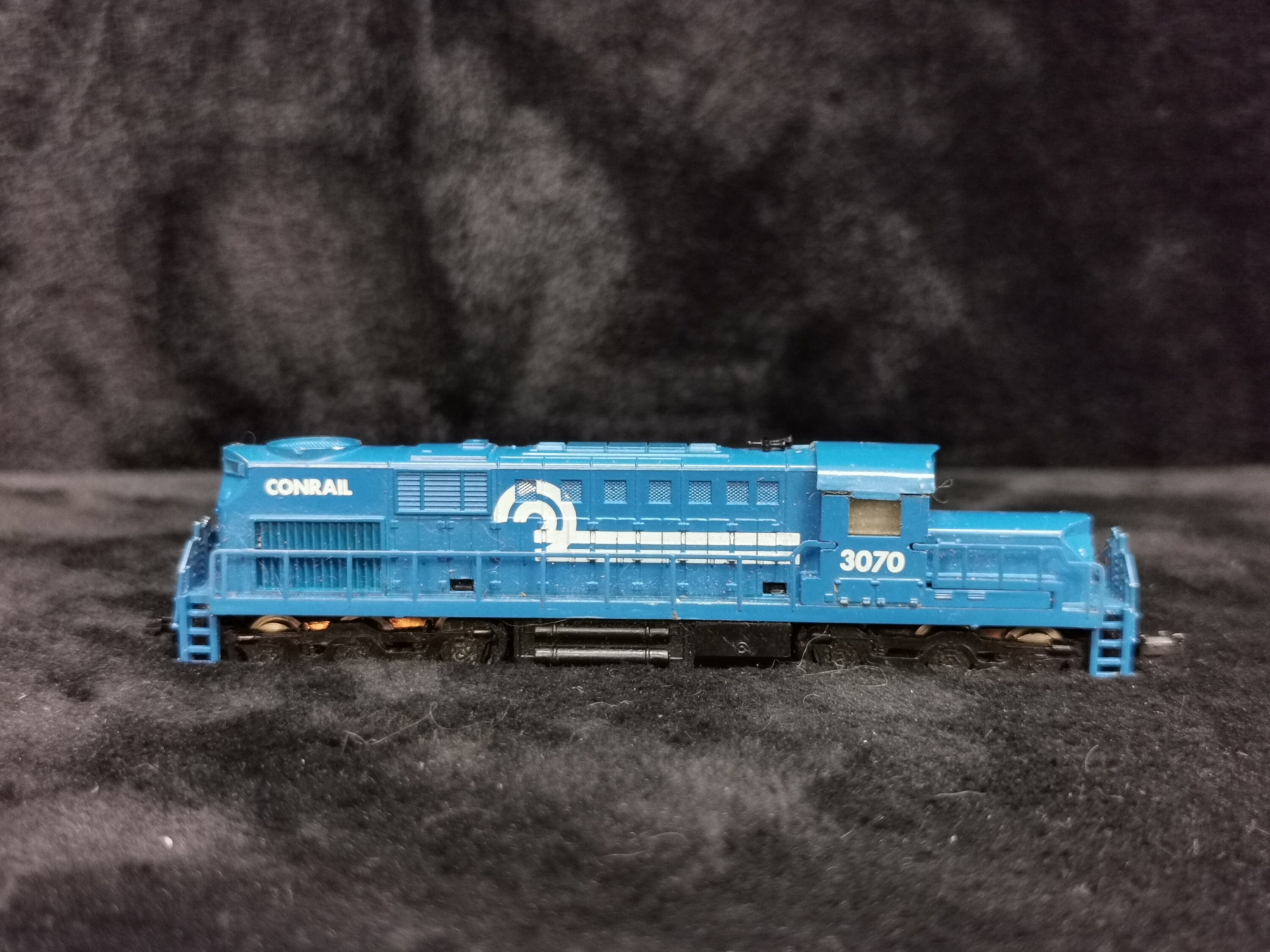 Vintage Mehano N Scale RSD-15 Switcher Diesel Locomotive Conrail 3070 ...