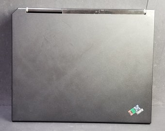 El IBM Thinkpad tipo 2656-E5F antiguo arranca en Windows