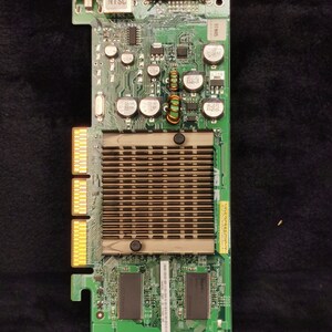 Vintage Asus V9520 Magic T 64M Nvidia GeForce FX 5200 DDR-grafikkort