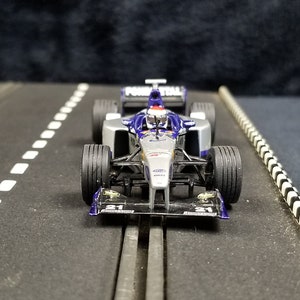 BMW 7series 2001ミニカー ミニチャンプス 1/43 il_fullxfull.6353069108_k977.jpg