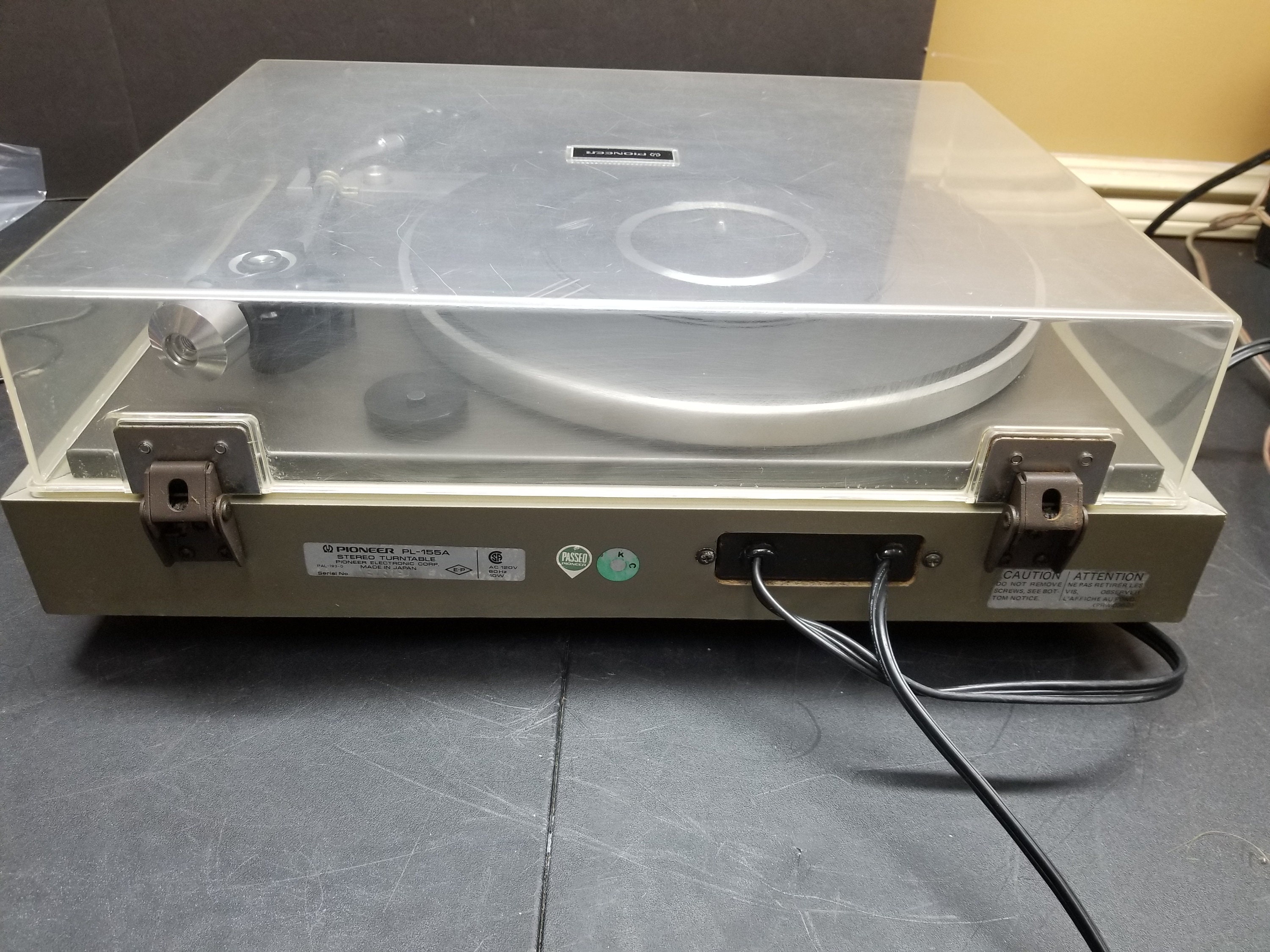 Vintage Pioneer Belt Drive Stereo Turntable Model PL-155A