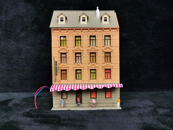 Pola n scale buildings on sale