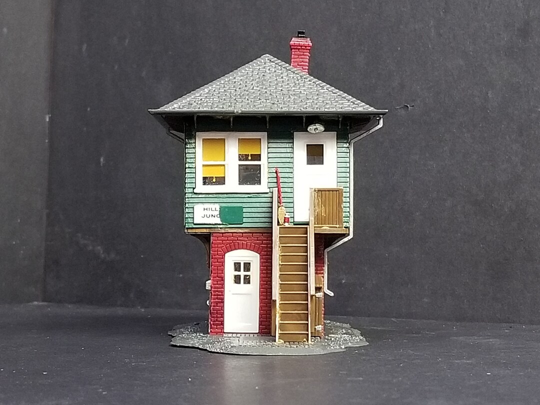 Atlas HO Scale Signal Tower Kit 704 Assembled Etsy