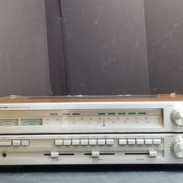 Vintage Toshiba Stereo Receiver Model SA 520  Tested  in Working Condition