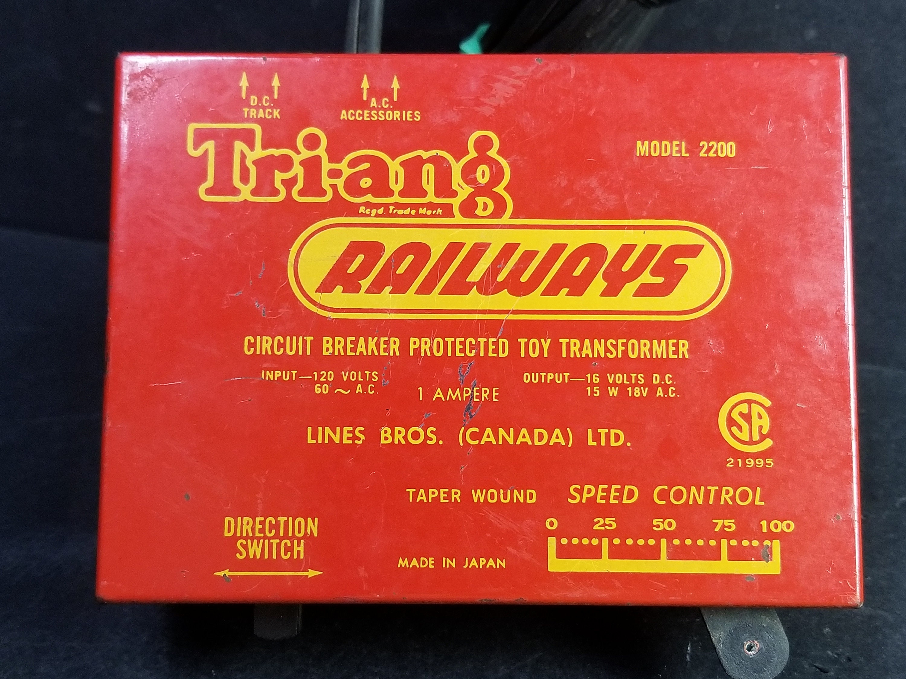 Tri-ang Railways OO/HO Train Transformer Model 2200 RED and Yellow ...