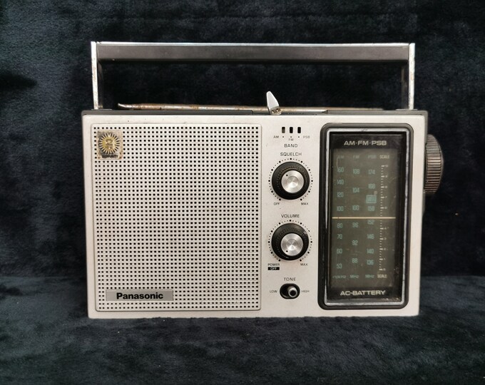Vintage Panasonic AM FM Radio RF-1005 - Works Great Cosmetic Damage - Etsy