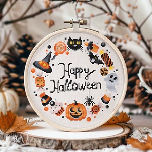 Halloween wreath cross stitch pattern PDF - instant download - spooky decor autumn embroidery fall pumpkin ghost witch hat unique #CS148