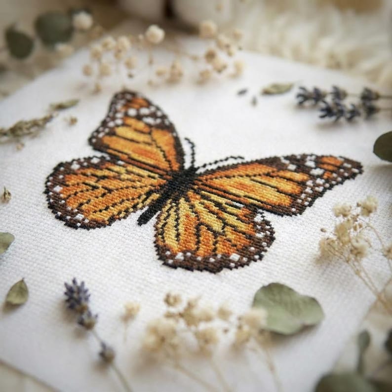 Monarch butterfly cross stitch pattern PDF - instant download - retro unique insect realistic needlepoint counted modern #CS18 image 2