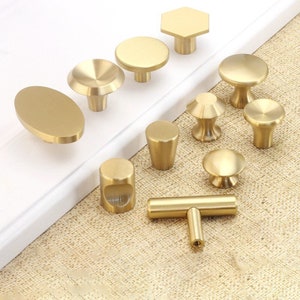 Mini boutons en laiton massif, poignées de poignées dorées, poignées de porte de placard dorées, quincaillerie de meubles, boutons de porte d'armoire image 1