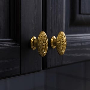 Barocke Knöpfe aus massivem Messing Griffe, Gold Schrank Türgriffe, individuell gravierte rocco Schrank Knöpfe, Kleiderschrank Türgriff, antiker Messingknopf Bild 6