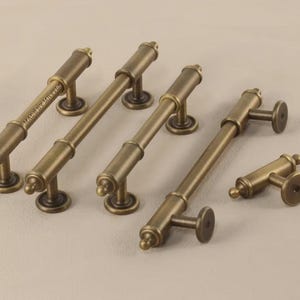 Manijas de gabinete de bronce vintage, perillas de barra en T retro para muebles, manijas de cajón de tocador grabadas a medida, tirador de puerta de armario, perilla de armario