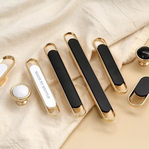 Puxadores de armário modernos em ouro preto/puxadores minimalistas/puxadores de porta de armário gravados personalizados, puxadores de porta de armário/puxadores de um furo