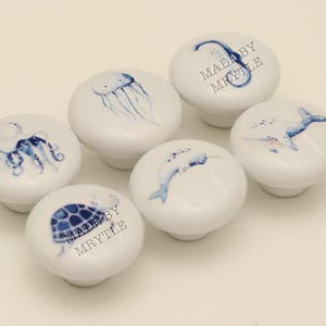 Perillas de cajón con diseño de animales marinos, perillas de 38 mm para dormitorio infantil, perillas para dormitorio de niño y niña, tiradores personalizados con grabados para guardería, manijas para puertas de tocador.
