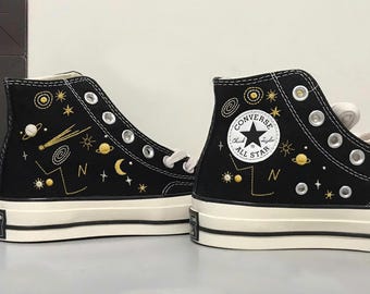 Custom Woman Converse Chuck Taylor Embroidered Flower Logo - Etsy