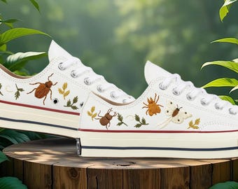 Bestickter Käfer Turnschuh Low Top Schuhe: Benutzerdefinierte Schmetterling gestickte Design-Turnschuhe