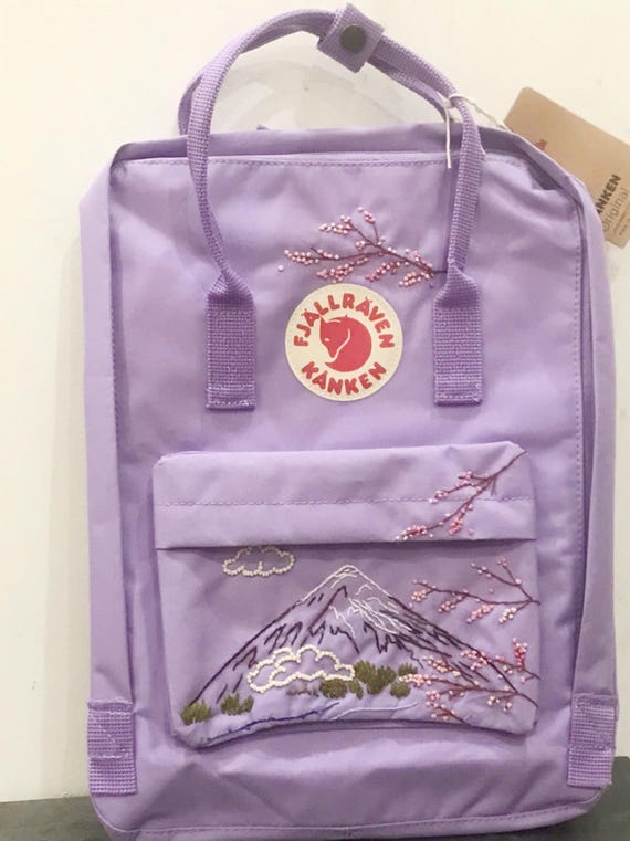 Embroidered Kanken Backpack: Peach Blossoms and Mountains  display picture 1