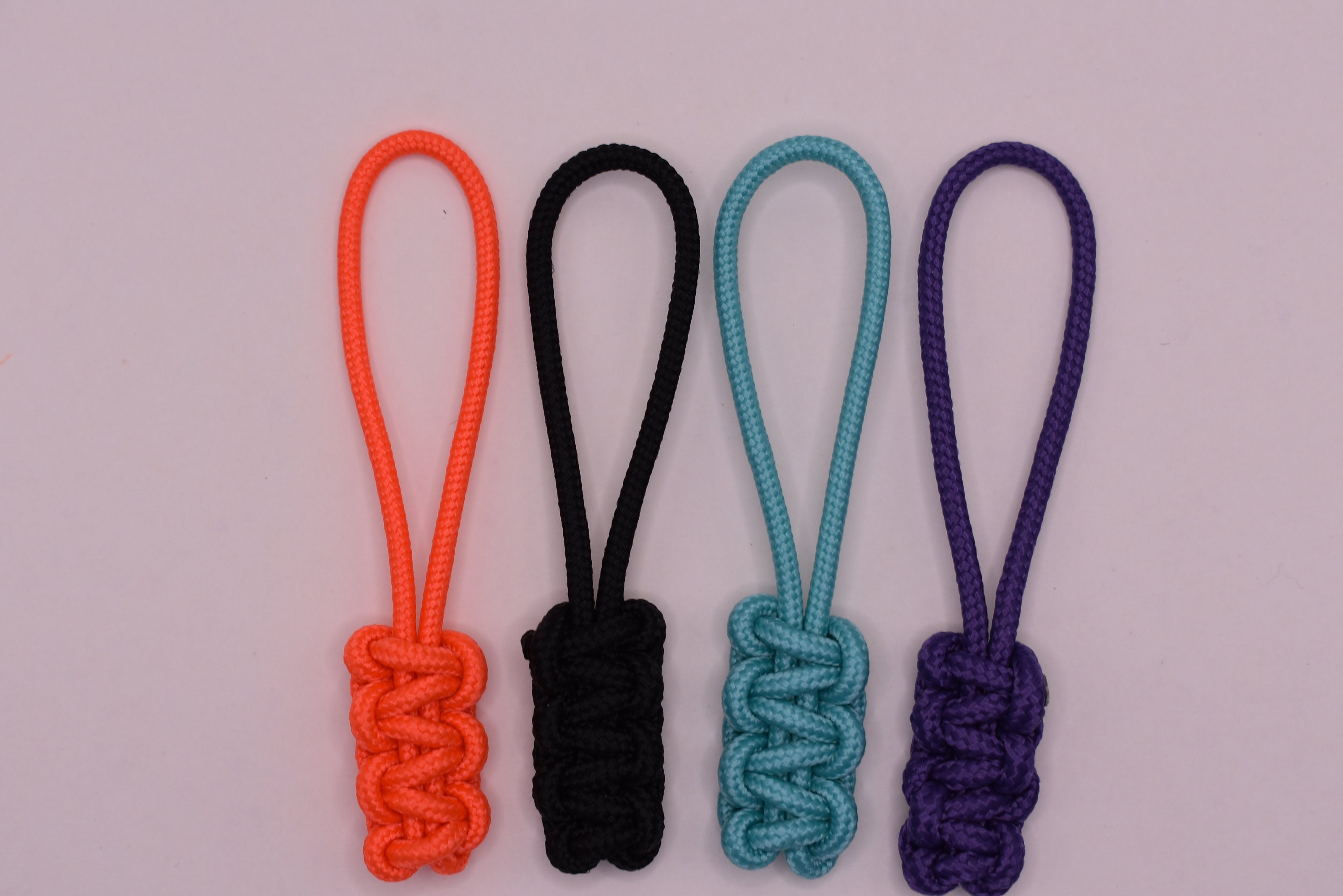 Paracord Zipper Pull Diamond Knot Custom Handmade Tab Pull for Bags,  Jackets, Luggage, or Purse. Personalized Gift. 